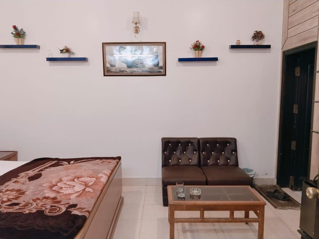 Al Raheem Guest House Hiderábád Kültér fotó