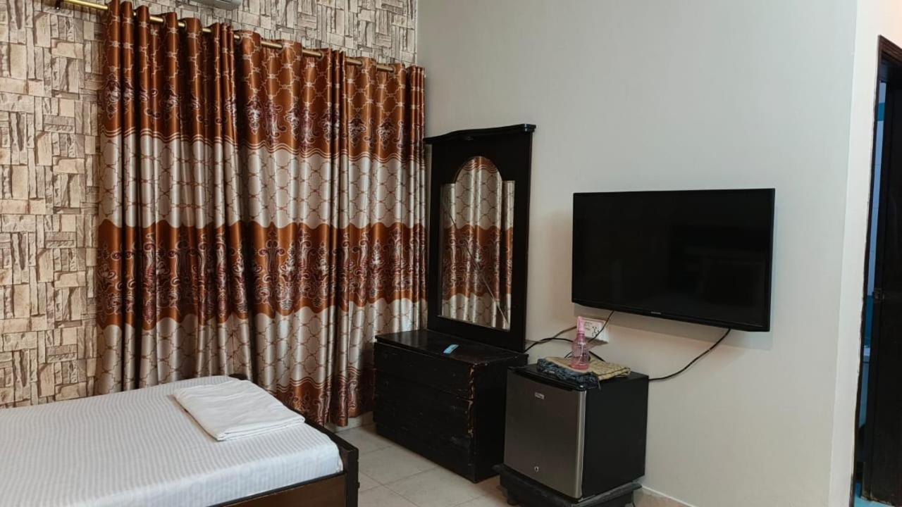 Al Raheem Guest House Hiderábád Kültér fotó